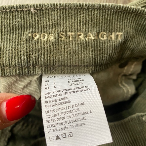 American Eagle Corduroy olive green pants 90’s straight, Size 4, great condition - Picture 4 of 6
